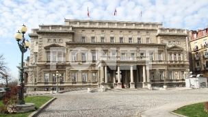 Većini odbronik manje